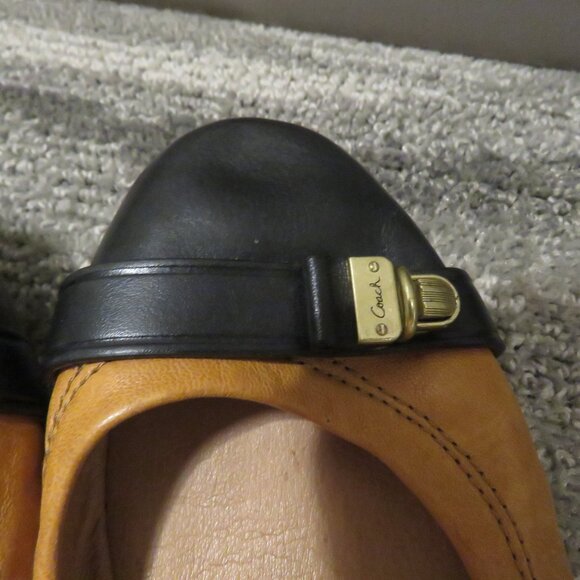 COACH Delphine Leather Buckle Ballet Flats in Black Tan Quiet Luxury Size US 8.5 - Picture 7 of 13